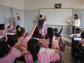 دروس اللغة الروسية في مدرسة سورية