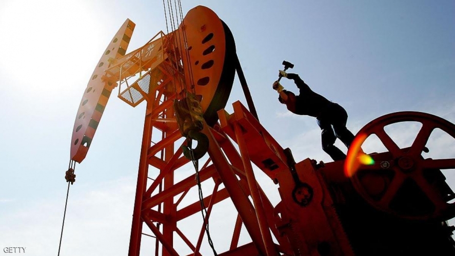 النفط يرتفع مدعوما بتوقعات «خفض الإنتاج»