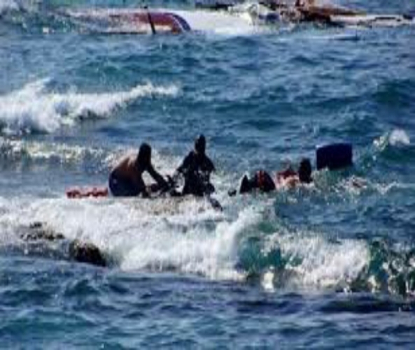 مصرع نحو 30 مهاجراً في غرق زورق قبالة سواحل ليبيا   