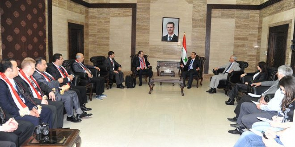 لقاء يجمع وزير الصحة بوفد رابطة الإرادة السورية الأمريكية 
