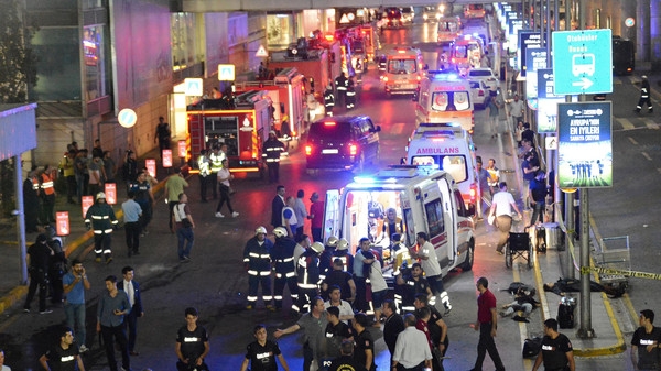 توجيه الاتهام إلى 13 مشتبها بهم في هجوم اسطنبول
