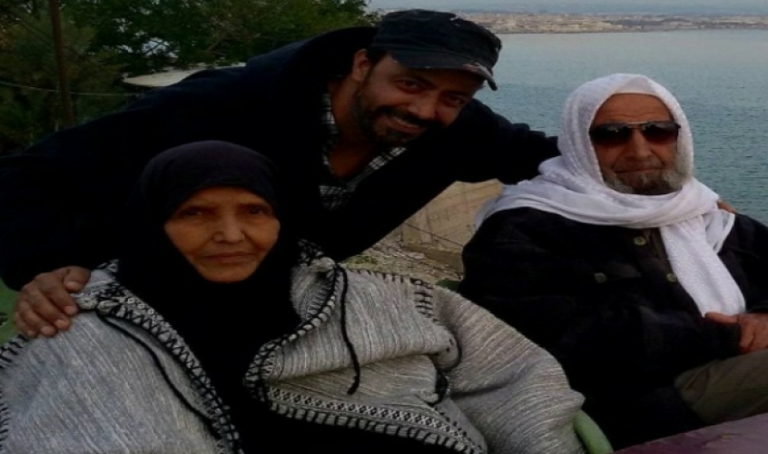 اختفاء عائلة الفنّان السوري قاسم ملحو منذ يومين في حلب  