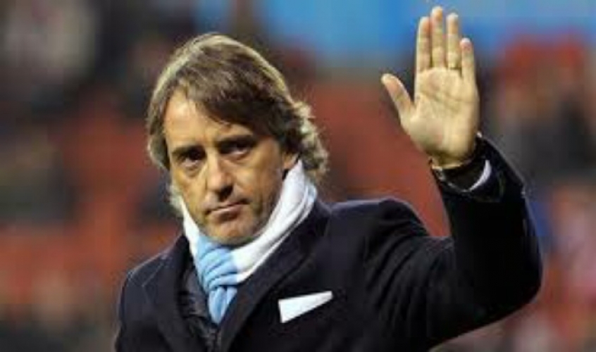 نادي انترميلان يتجه لاقالة مدربه روبرتو مانشيني من منصبه