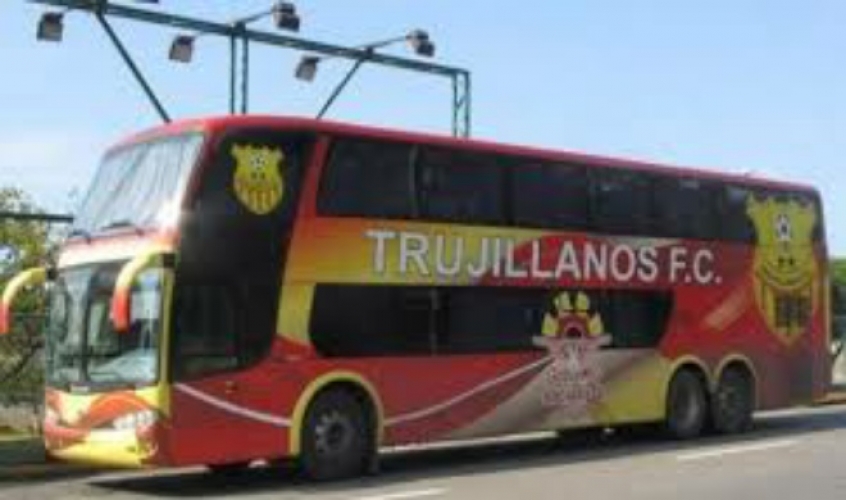 حافلة فريق فنزويلي تتعرض للخطف والسرقة