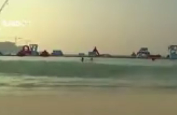 بالفيديو.. افتتاح أكبر حديقة مائية عائمة في العالم بدبي