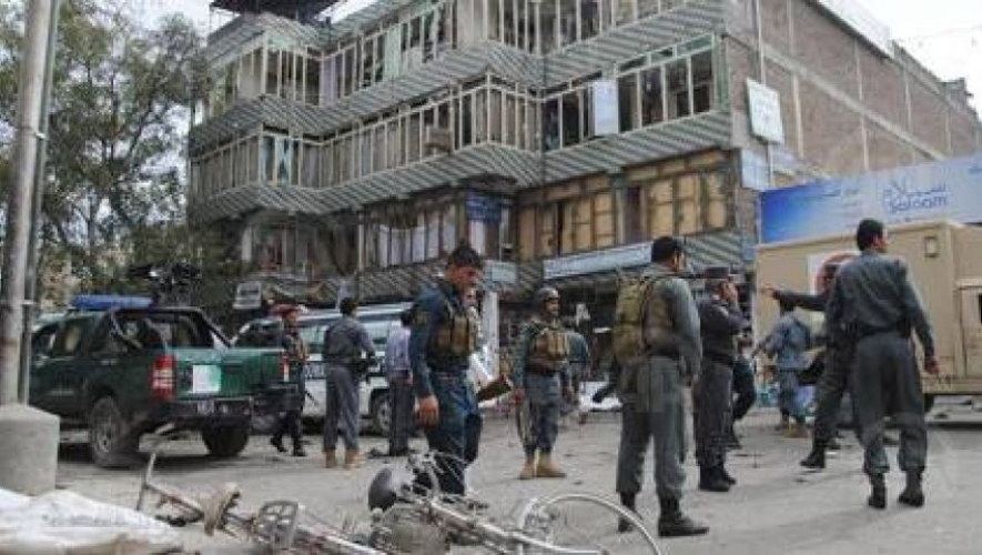 مقتل 8 أشخاص بهجوم على منزل برلماني أفغاني في كابول