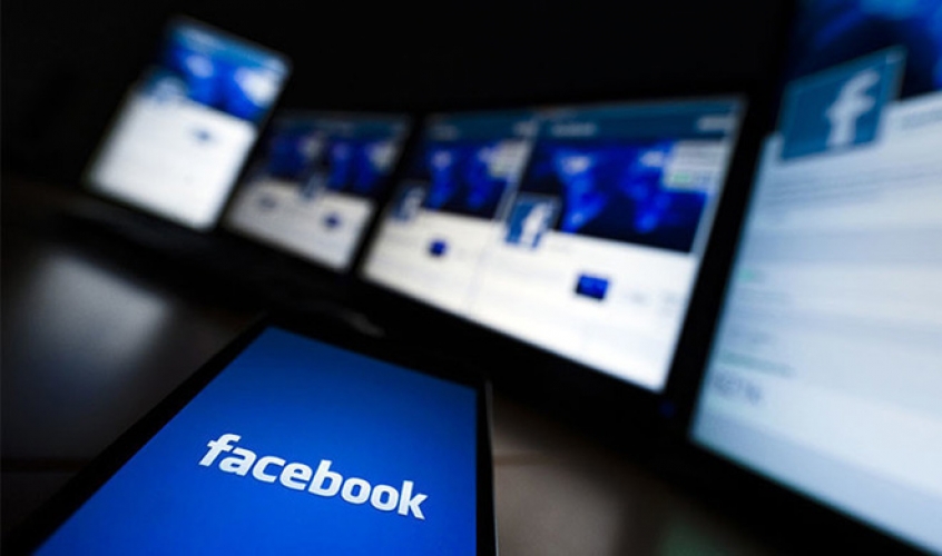 تعطل خدمة موقع الفيسبوك لملايين المستخدمين في العالم