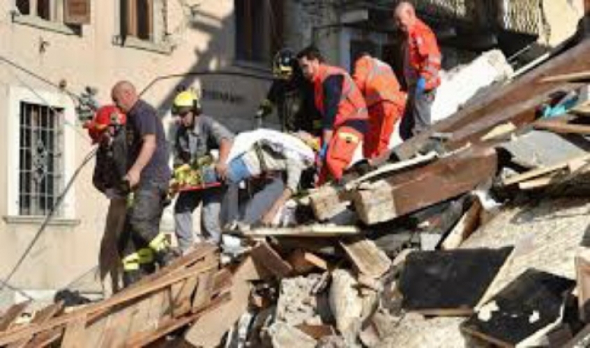 زلزال كبير في إيطاليا .. دون سقوط قتلى