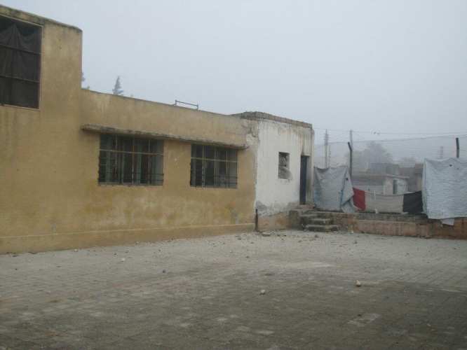 بالصور .. المدرسة التي قصفها المسلحون في بلدة الفوعة 