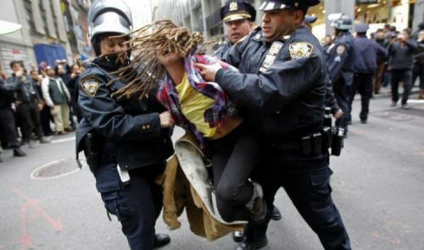 الشرطة الأمريكية تعتقل أكثر من 95 شخصا إثر تظاهرات مناهضة لترامب