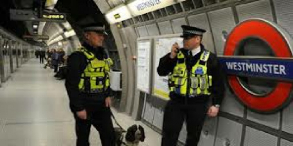 الشرطة البريطانية تطوق شوارع في شرق لندن بعد إنذار مشبوه