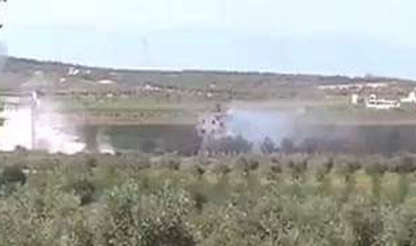 مشاهد تظهر سيطرة الجيش السوري على قرية قمحانة بريف حماه