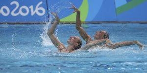 البطلة الأولمبية نتاليا إيشينكو تعتزل رياضة السباحة.. والسبب ..!