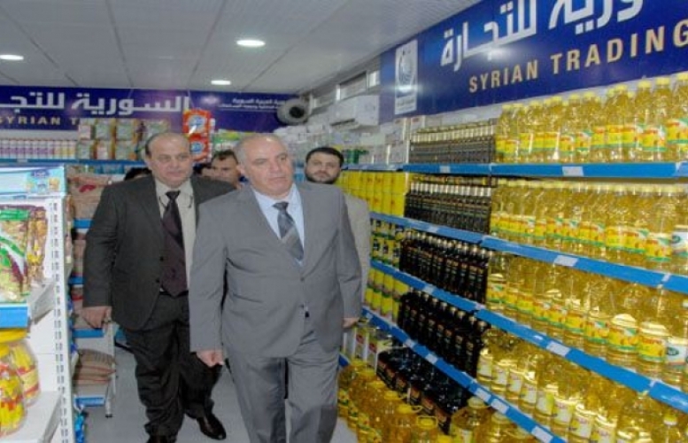 تأهيل عدد من صالات ومنافذ بيع السورية للتجارة بدمشق.. والوزير الغربي يدعوها لإرضاء الزبائن