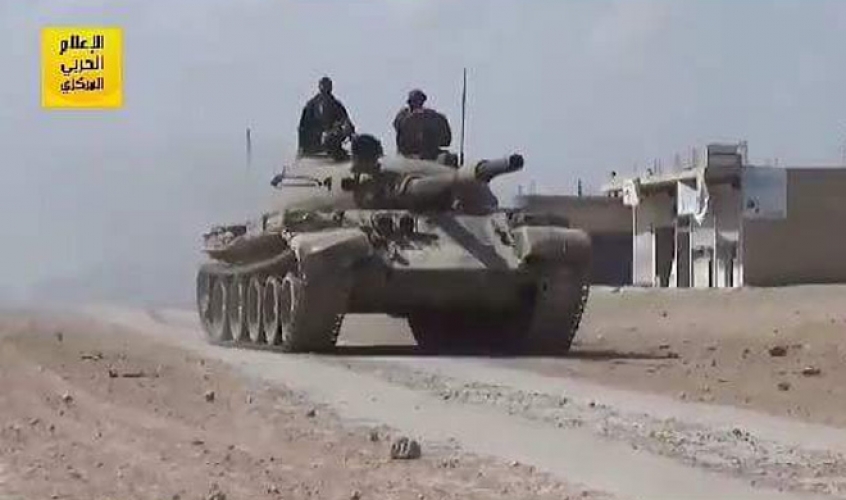  بالفيديو .. معارك الجيش السوري على الحدود الادارية لمدينة الرقة مع تنظيم داعش