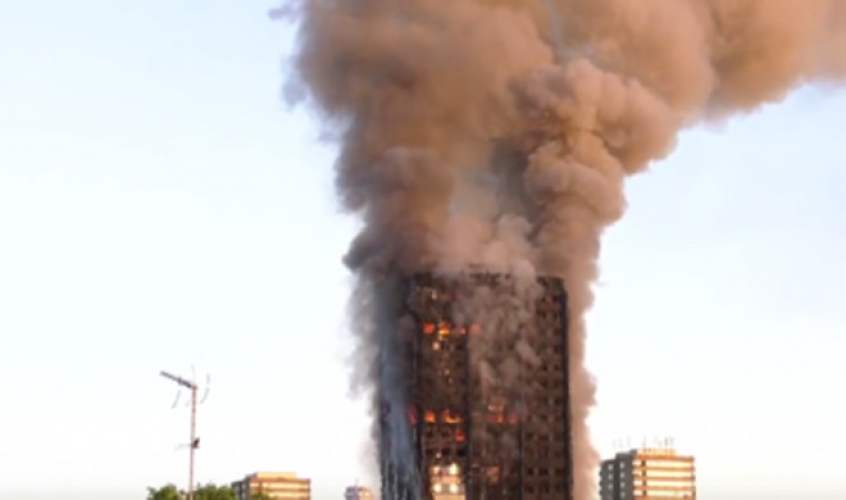 ارتفاع عدد قتلى حريق لندن الى 17..والشرطة تنفي فرضية عمل إرهابي
