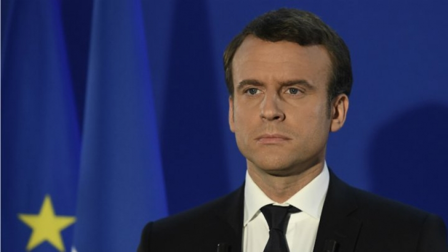 الرئيس الفرنسي: تنحي الرئيس الاسد لم يعد اولوية بالنسبة لنا.. وهدفنا محاربة الارهابيين في سورية
