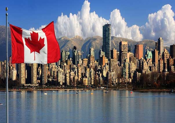 كندا.. اجلاء 10 آلاف نسمة بعد ثلاثة ايام من اعلان حالة الطوارئ