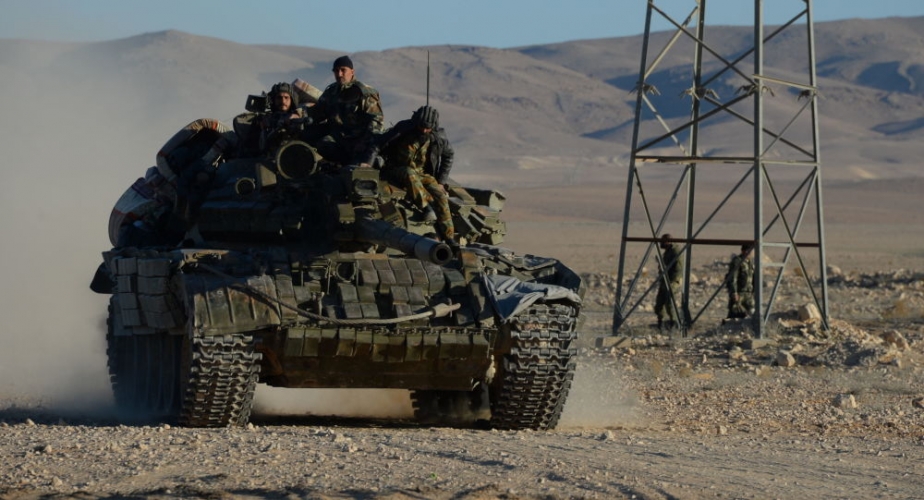 الجيش السوري وحلفاؤه يسيطرون على عدد من النقاط الحاكمة شرق مدينة تدمر