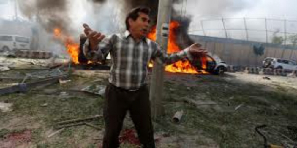 مقتل 20 شخصا بإنفجار دموي استهدف مسجداً في أفغانستان