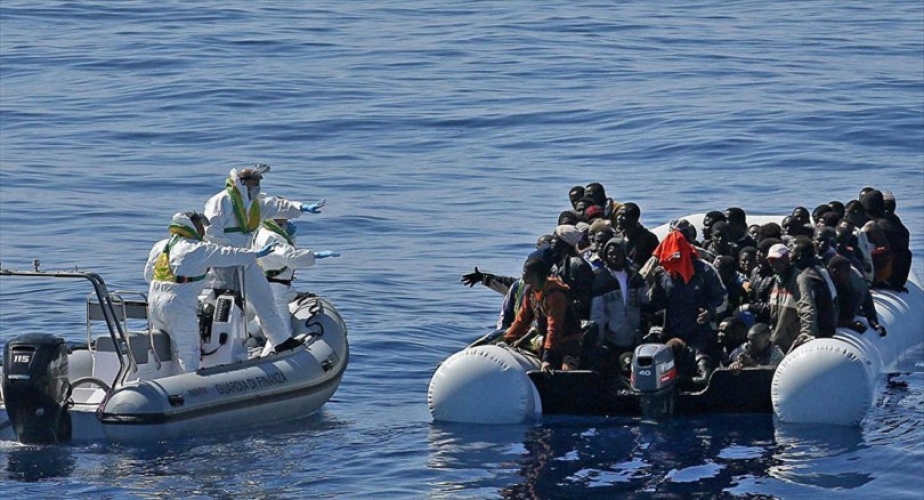 انقاذ 155 مهاجراً قرابة السواحل الليبية