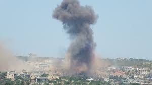 اصابات بين المدنيين بقذائف صاروخية على بلدتين في ريفي حماة وحمص 