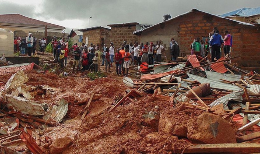 سيراليون تعلن الحداد الوطني لمدة أسبوع على ضحايا السيول