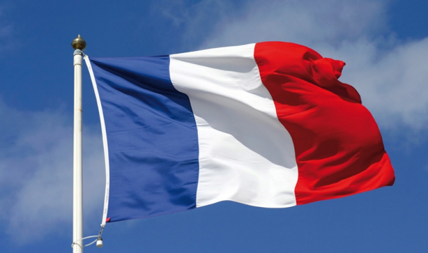 فرنسا تنضم إلى قائمة الدول المحذرة من وقوع إعتداءات إرهابية في بيروت 