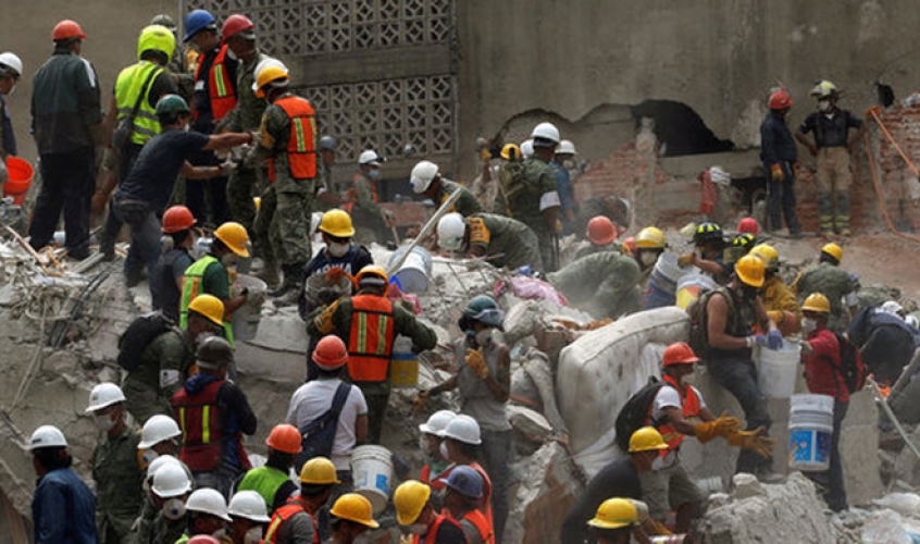 عدد قتلى زلزال المكسيك وصل إلى 273 