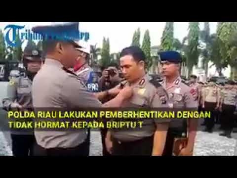  بالفيديو..شاهد كيف عوقب ضابط شرطة إندونيسي مرتشي ؟!