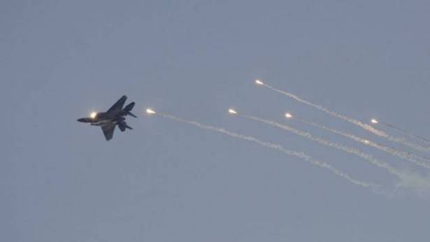 غارة اسرائيلية على موقع دفاع جوي شرق دمشق أطلق صاروخاً على طائرات العدو 