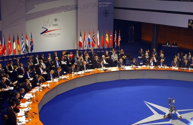  تقرير الماني: الناتو غير قادر على مواجهة روسيا