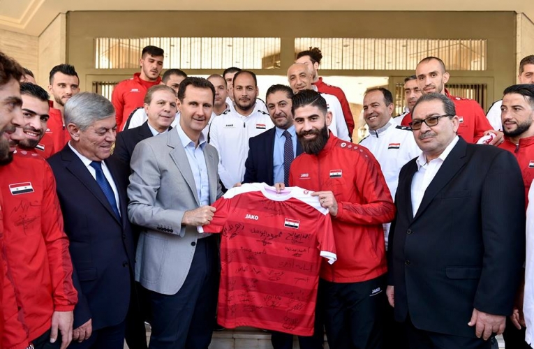 الرئيس الأسد يستقبل أبطال المنتخب السوري لكرة القدم