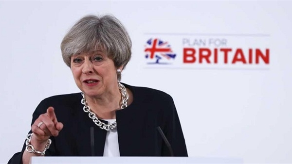 رئيسة وزراء بريطانيا قلقة من اتهامات بالتحرش الجنسي في البرلمان