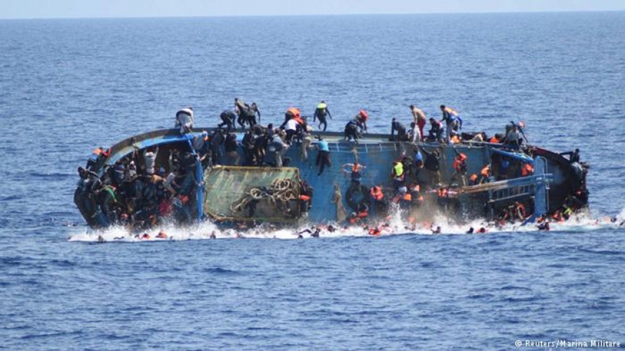 اختفاء سفينة تقل مهاجرين بالقرب من سواحل اليونان