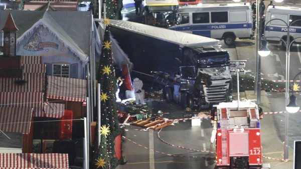 إصابة 6 أشخاص بحادث دهس في ألمانيا.. والمتهم من 