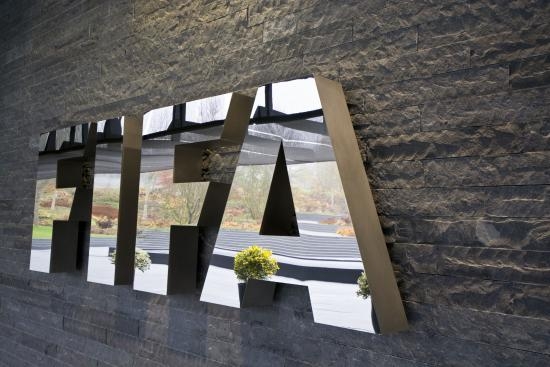الفيفا يعدل مواعيد 6 مباريات في كأس العالم