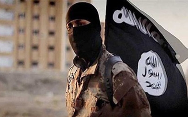  تاجر مخدرات و عميل موساد برتبة أمير مؤمنين لدى داعش في سورية