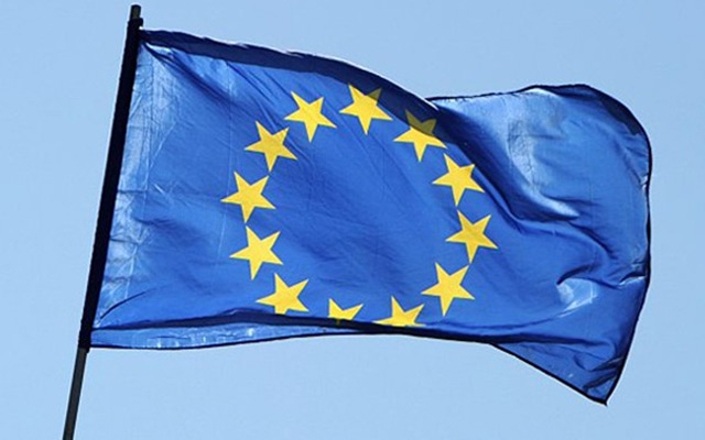 الاتحاد الاوروبي يوافق على تمديد العقوبات الاقتصادية بحق روسيا