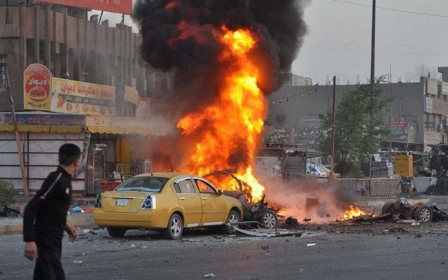 اصابة 11 شخصا جراء تفجير سيارة شمال أفغانستان