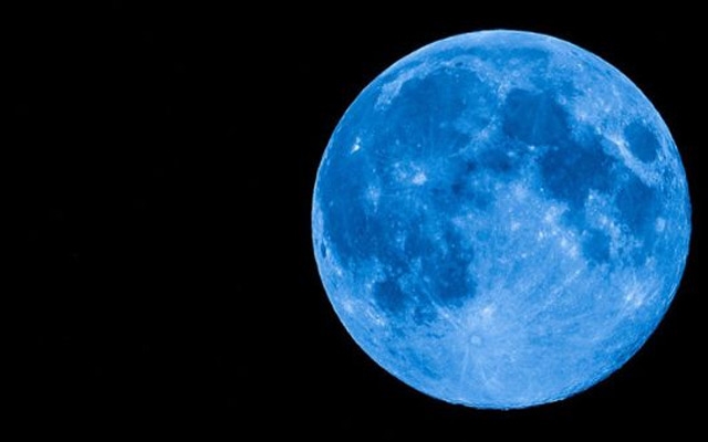 ترقب لظاهرة لم تحدث منذ 150 عاما.. بطلها القمر الأزرق