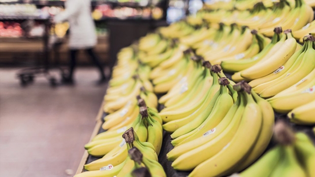 الموز محصور بالسورية للتجارة فقط و25 ألف طن في التخمير تنتظر التوزيع!
