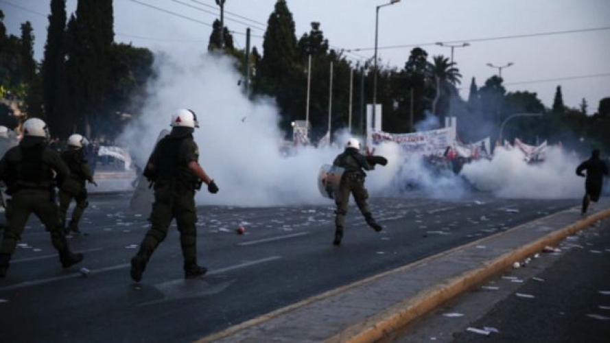 رغم الاحتجاجات مزيد من إجراءات التقشف في اليونان 