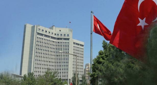 وزير الخارجية التركي يستدعي السفير الروسي في أنقرة