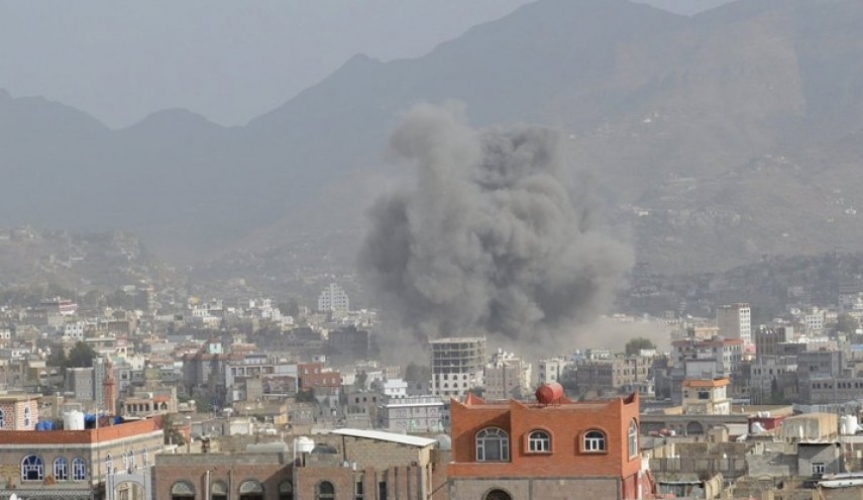 صحيفة فرنسية تنتقد إفلات الرياض من العقاب بسبب جرائمها في اليمن!
