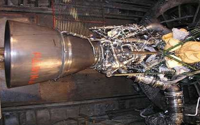 علماء روس يختبرون أول محرك طائرة من الألومنيوم