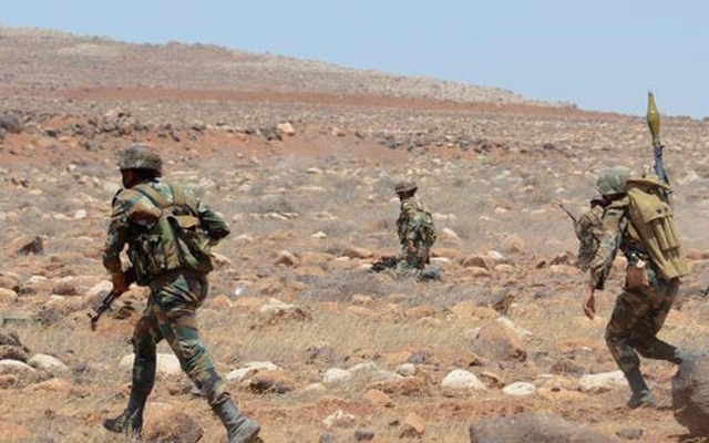 الجيش السوري يتصدى لهجمات إرهابية على نقاط عسكرية بريفي حماة وحمص