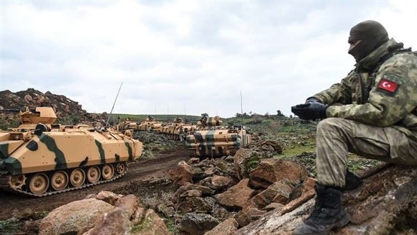 قوات تركية في إدلب استعداداً لإقامة مركز مراقبة جديد