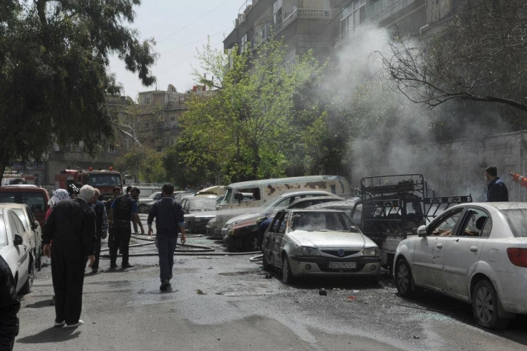 11 شهيداً و35 جريحاً حصيلة ضحايا القذائف الصاروخية على دمشق
