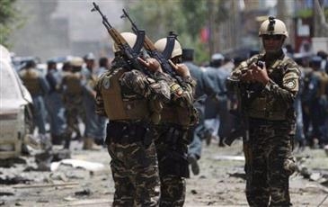 مقتل 12 شرطياً وعنصر امن في هجومين منفصلين بافغانستان